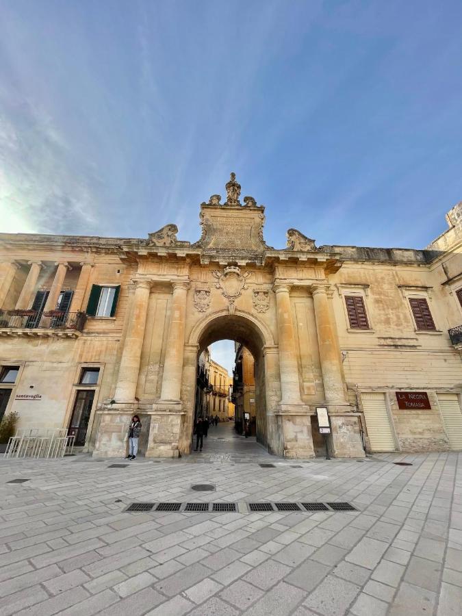 Nohi'S House In The Historic Center Lecce Exterior foto